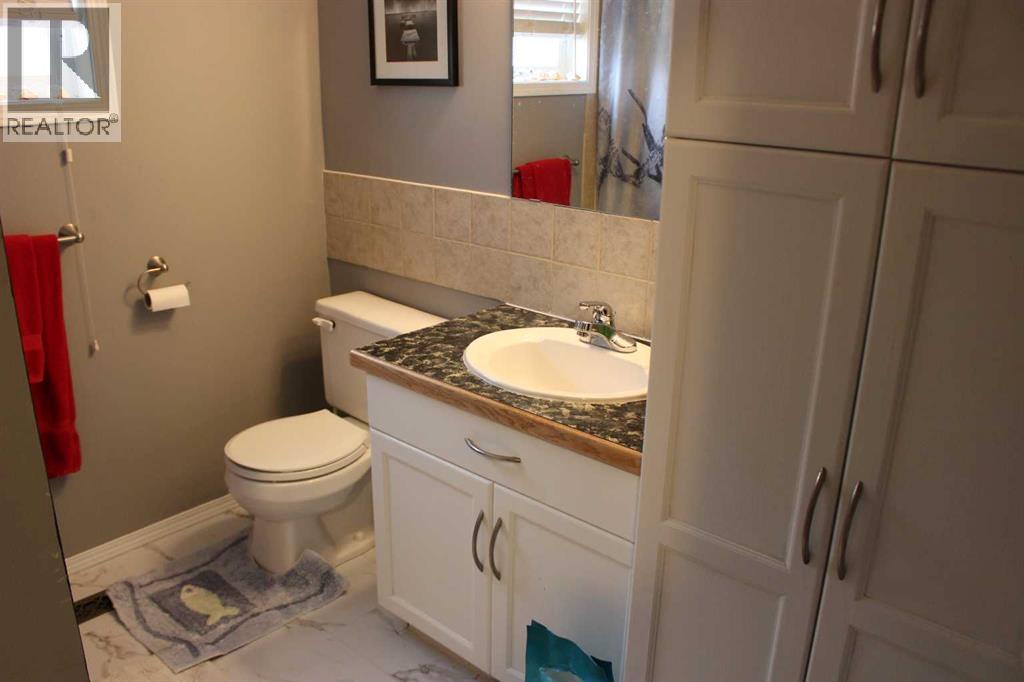 609 Maple Place, Picture Butte, Alberta  T0K 1V0 - Photo 13 - A2294399