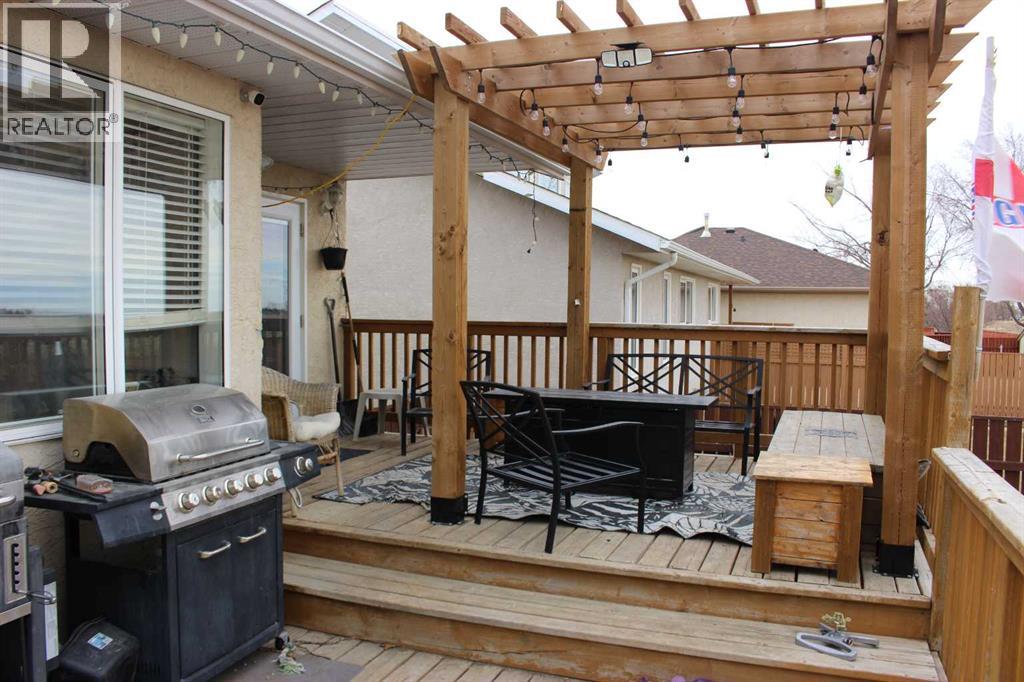 609 Maple Place, Picture Butte, Alberta  T0K 1V0 - Photo 28 - A2294399