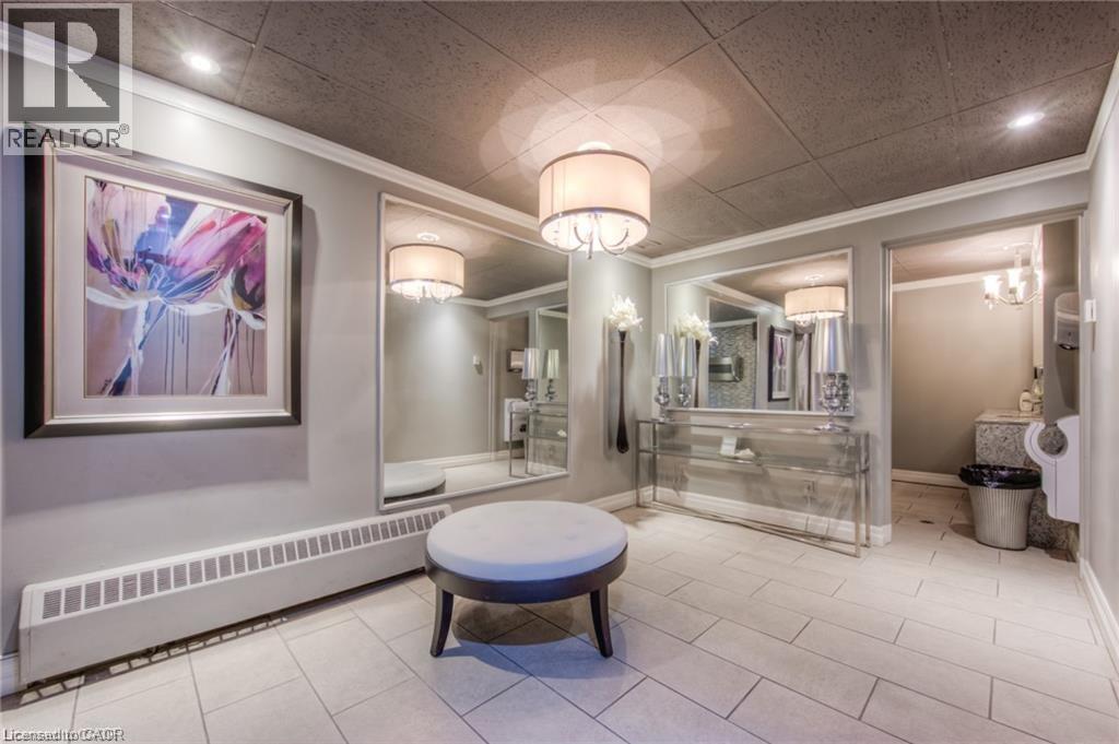 279 Weber Street N Unit# 15, Waterloo, Ontario  N2J 3H8 - Photo 4 - 40815739