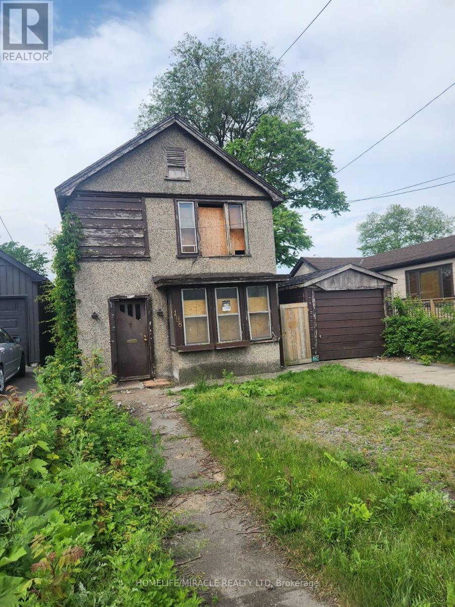 198 Beach Boulevard, Hamilton, Ontario  L8H 6V9 - Photo 5 - X12968370