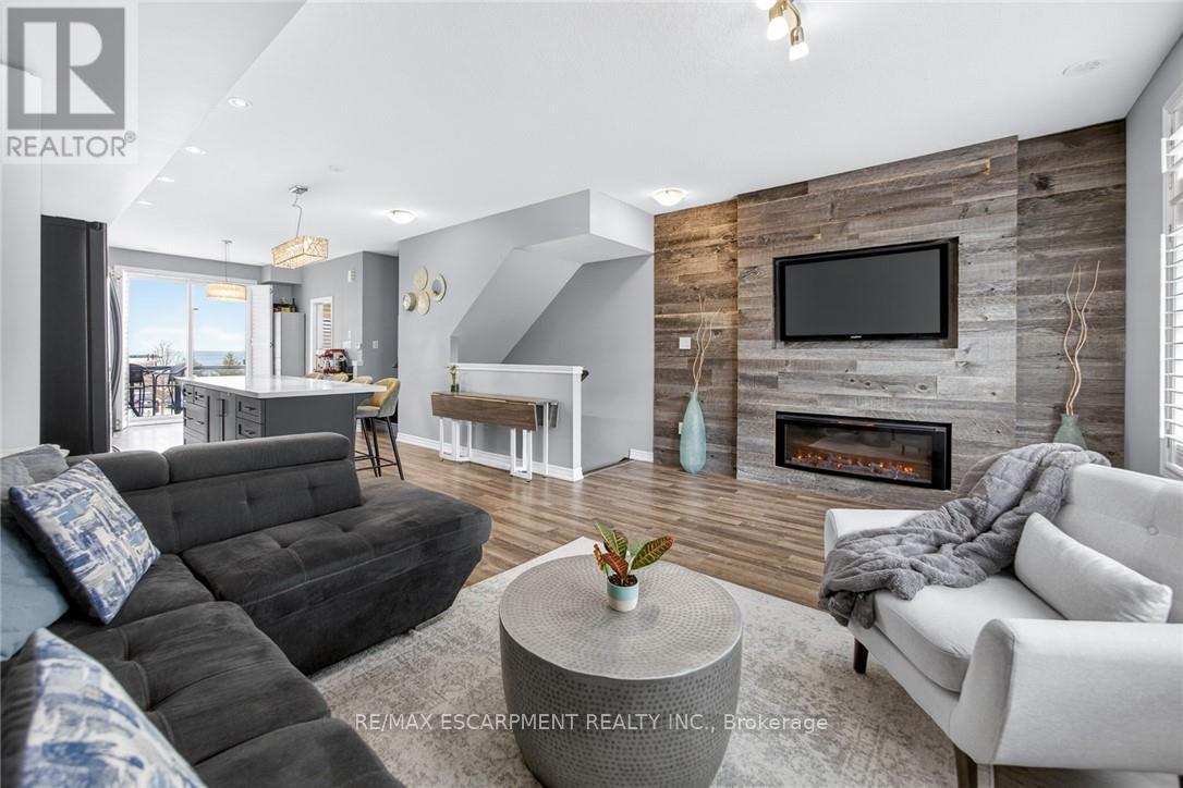 29 Esplanade Lane, Grimsby, Ontario  L3M 0H2 - Photo 7 - X12981730