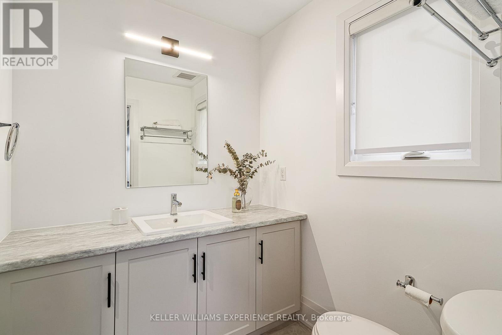 129 Sebastian Street, Blue Mountains, Ontario  N0H 1J0 - Photo 22 - X12981740