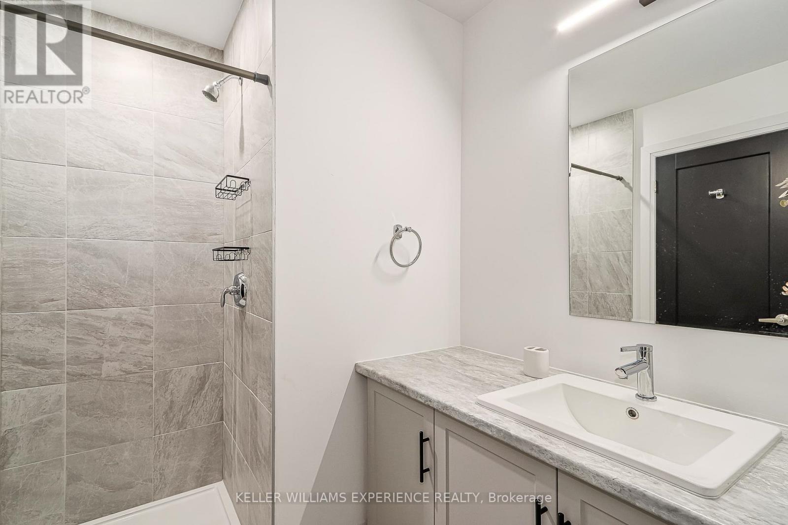 129 Sebastian Street, Blue Mountains, Ontario  N0H 1J0 - Photo 23 - X12981740