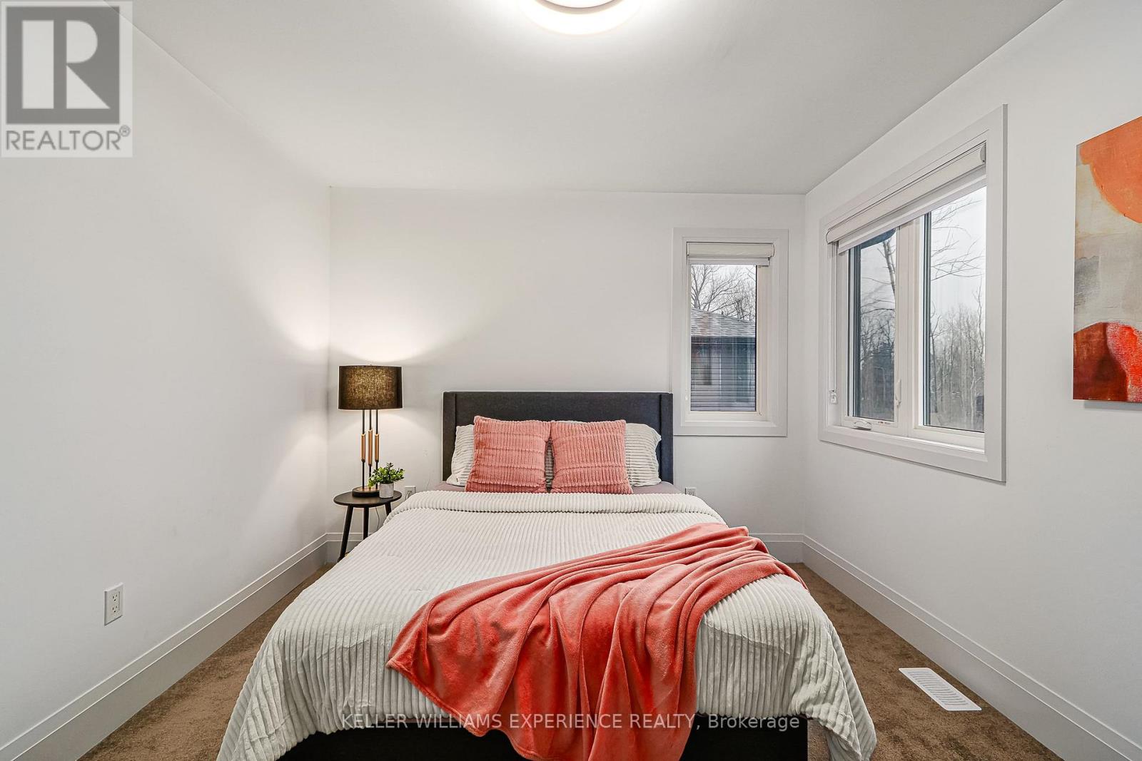 129 Sebastian Street, Blue Mountains, Ontario  N0H 1J0 - Photo 30 - X12981740