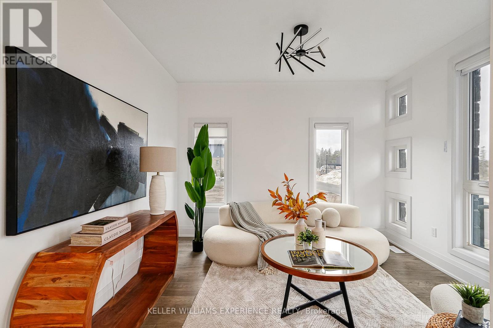 129 Sebastian Street, Blue Mountains, Ontario  N0H 1J0 - Photo 4 - X12981740