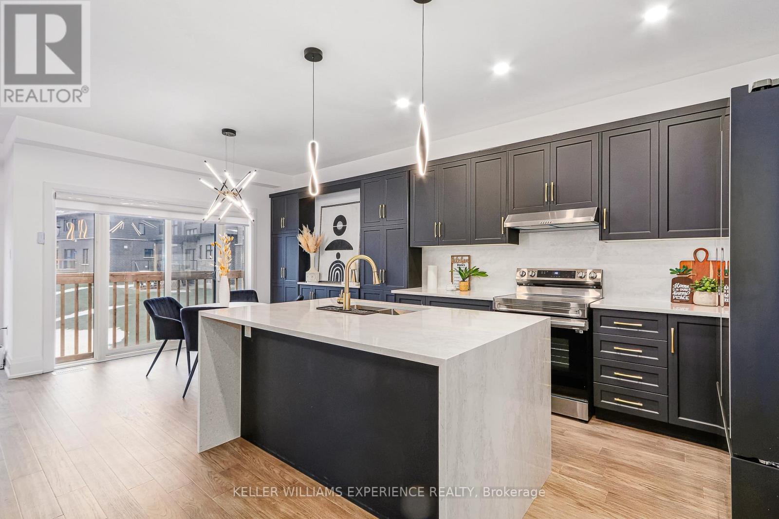 129 Sebastian Street, Blue Mountains, Ontario  N0H 1J0 - Photo 6 - X12981740