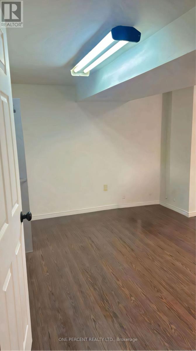 13 Moir Street, London North, Ontario  N6H 1H7 - Photo 13 - X12981744