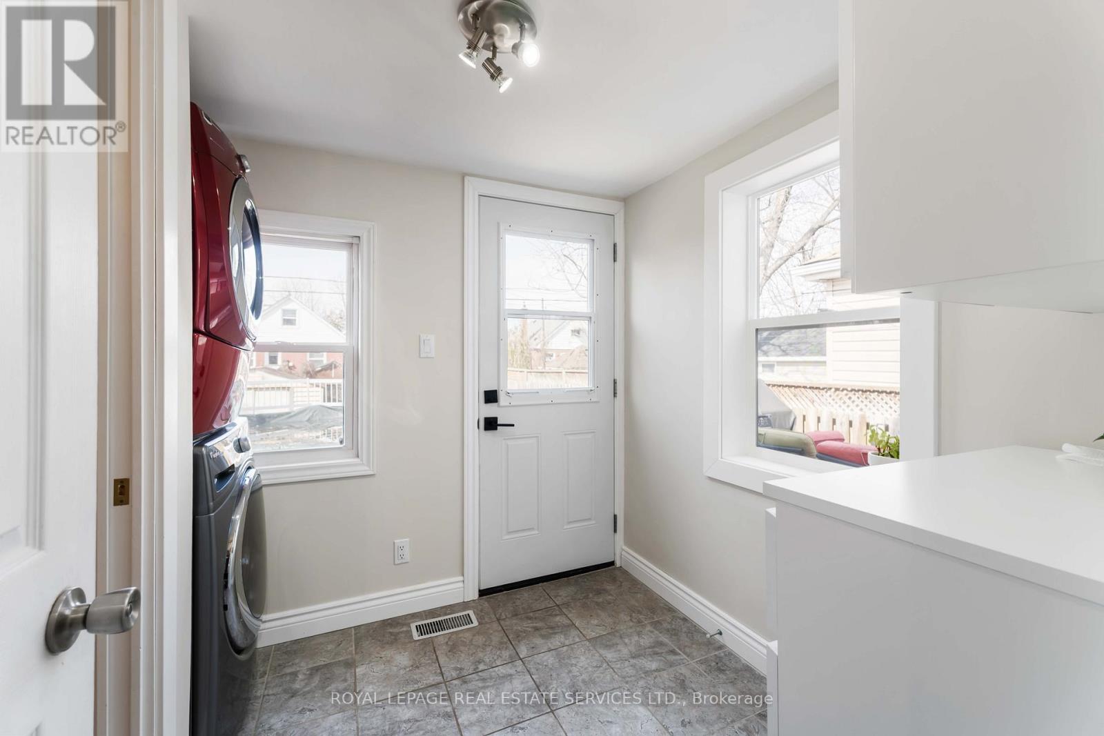 54 Weir Street S, Hamilton, Ontario  L8K 3A4 - Photo 17 - X12981768