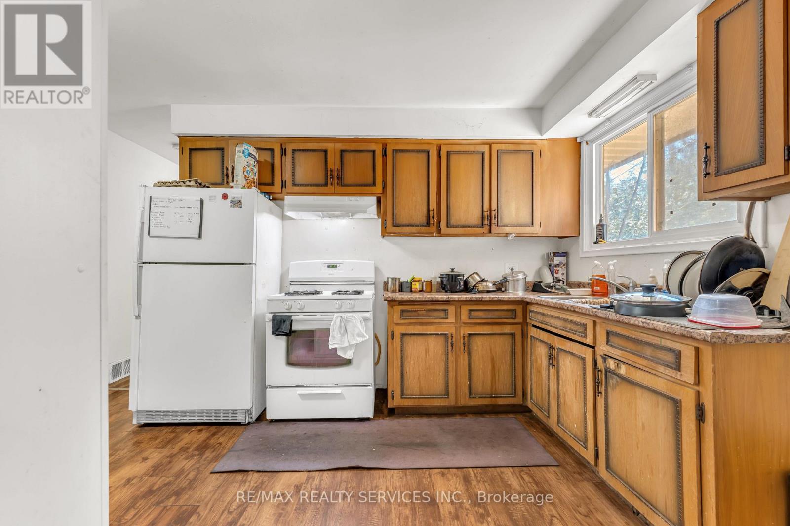 94 Gage Avenue, Kitchener, Ontario  N2G 2E2 - Photo 11 - X12981808