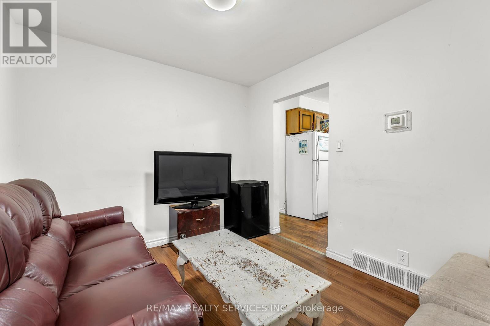 94 Gage Avenue, Kitchener, Ontario  N2G 2E2 - Photo 17 - X12981808