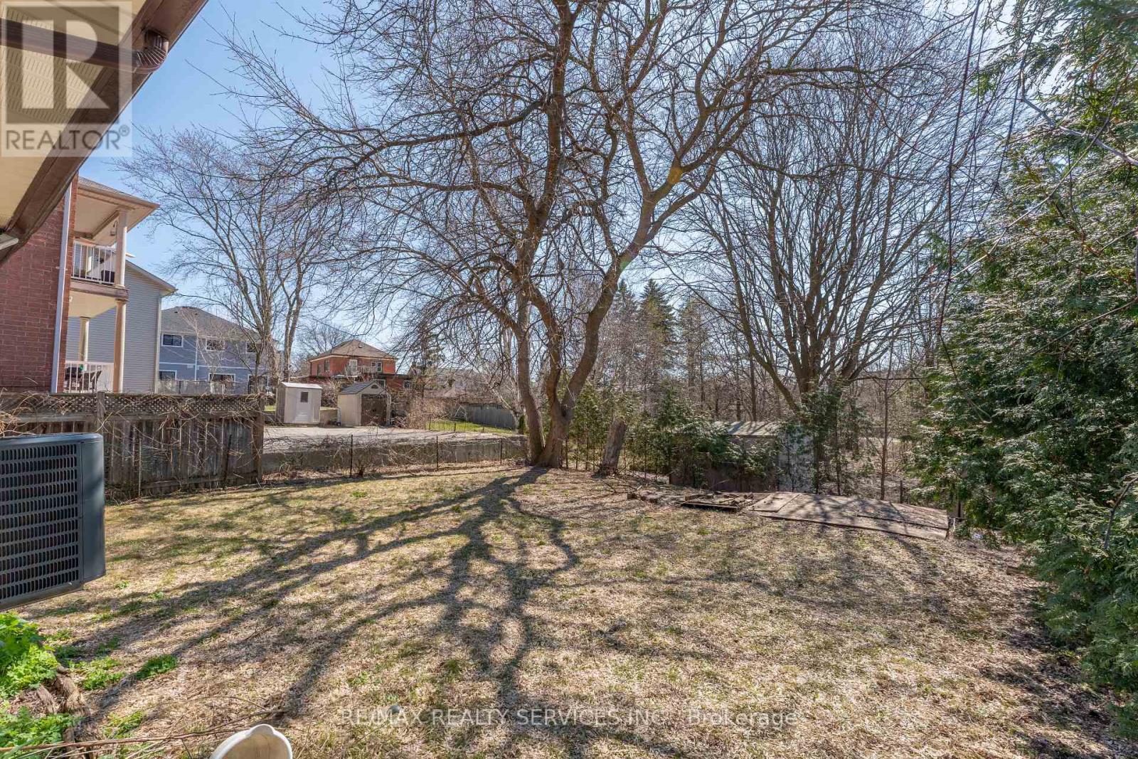 94 Gage Avenue, Kitchener, Ontario  N2G 2E2 - Photo 32 - X12981808