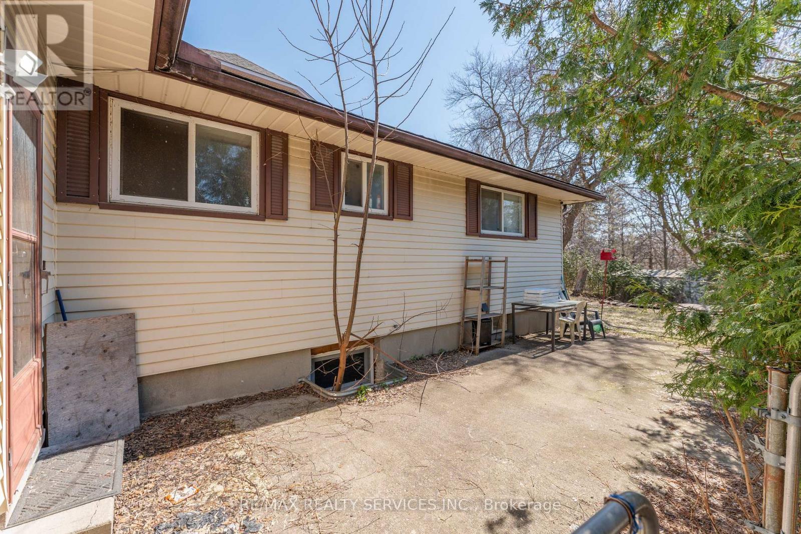 94 Gage Avenue, Kitchener, Ontario  N2G 2E2 - Photo 33 - X12981808