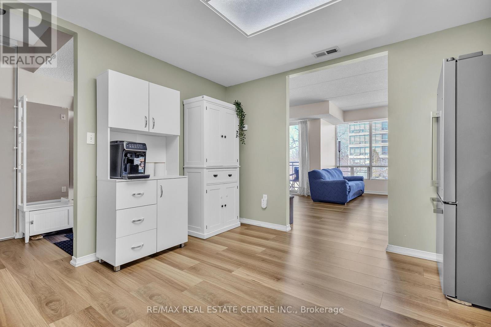 202 - 105 Bagot Street, Guelph, Ontario  N1H 8H4 - Photo 12 - X12981852