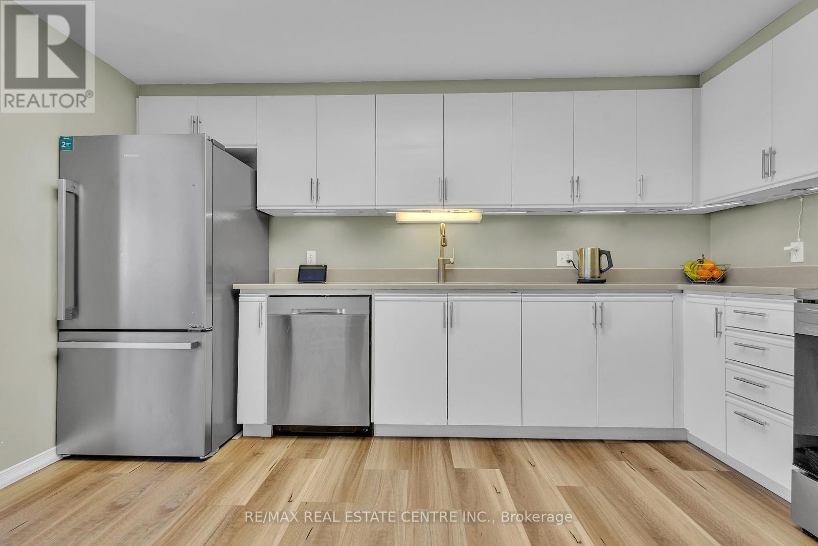 202 - 105 Bagot Street, Guelph, Ontario  N1H 8H4 - Photo 6 - X12981852