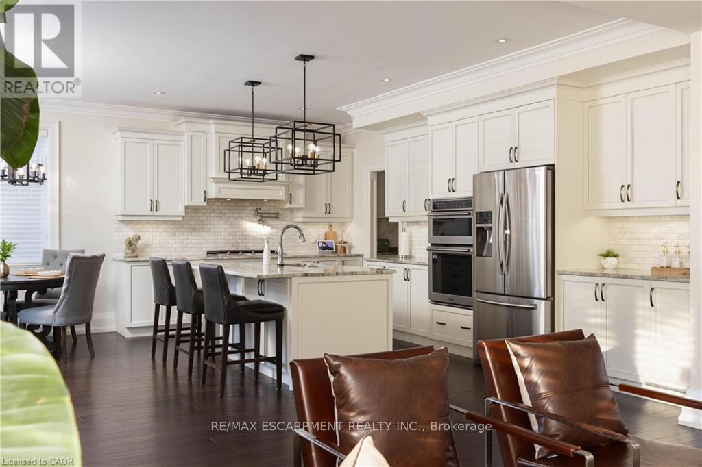 41 Creanona Boulevard, Hamilton, Ontario  L8E 5G2 - Photo 8 - X12981864