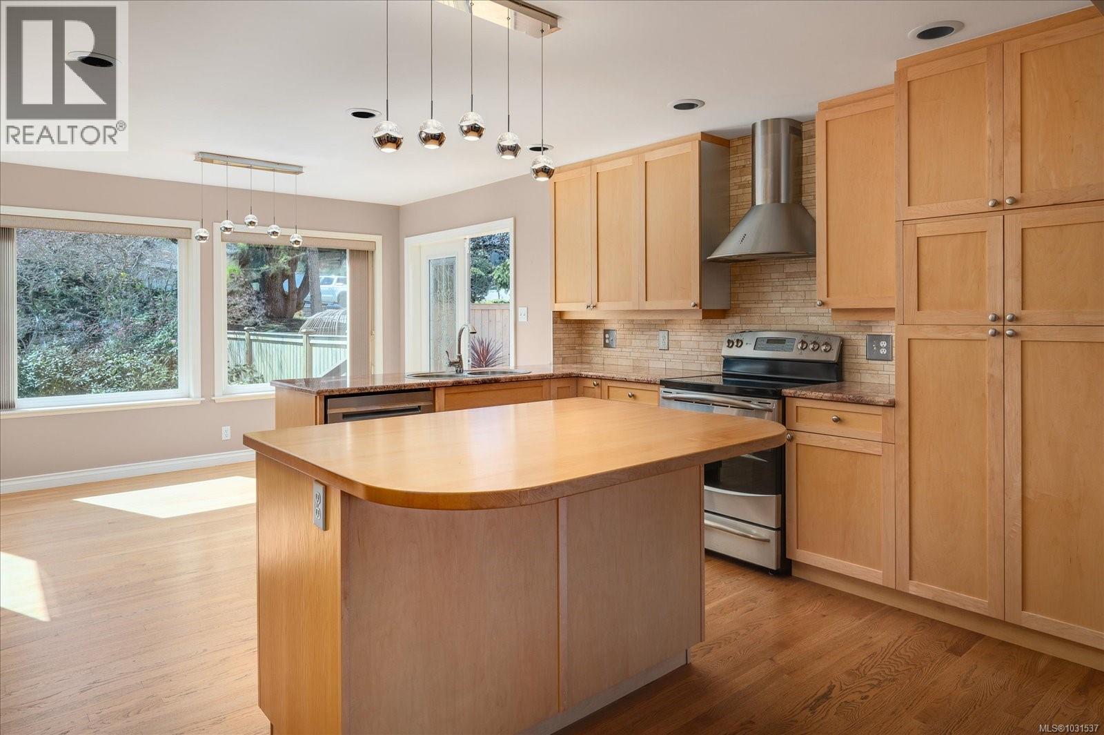 3628 Glen Oaks Dr, Nanaimo, British Columbia  V9T 5J8 - Photo 17 - 1031537