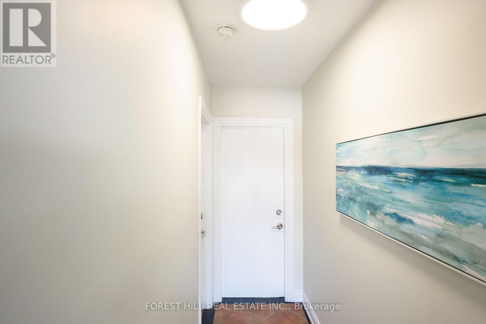 32 Castleton Avenue, Toronto, Ontario  M6N 3Z5 - Photo 16 - W12979668