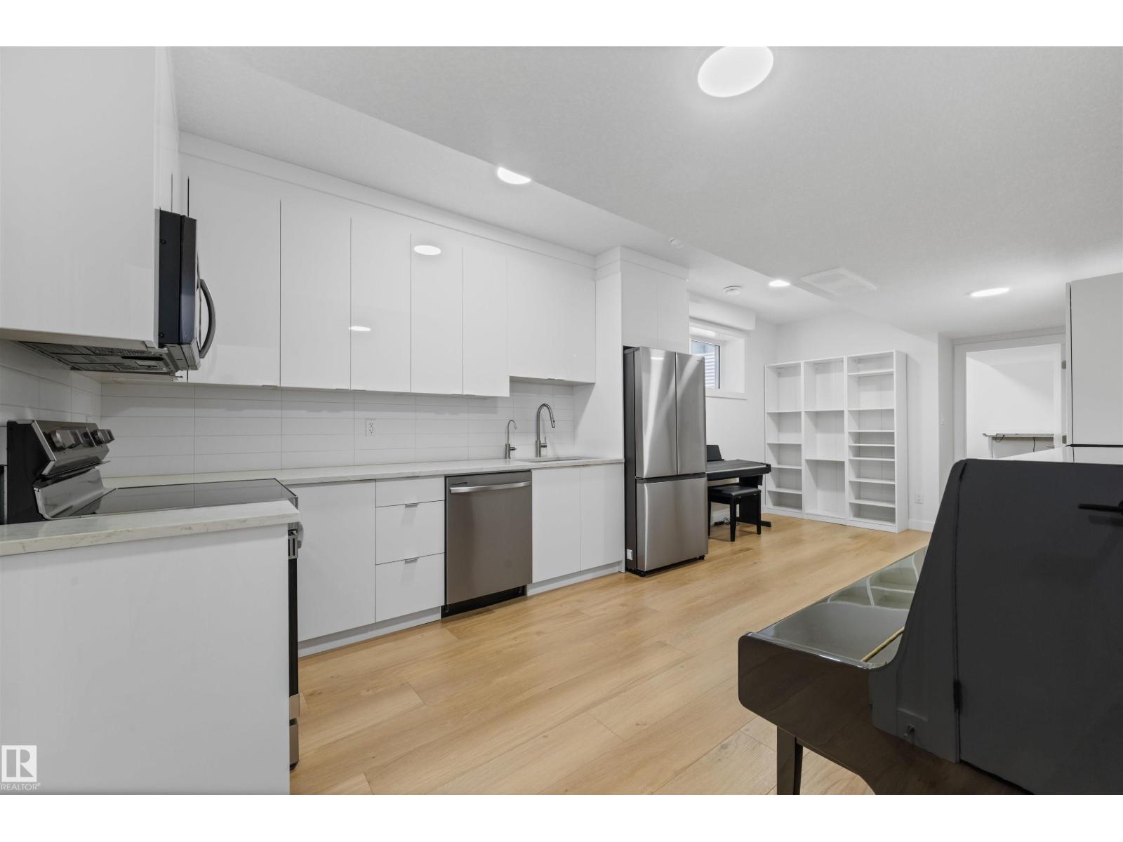 14037 104 Av Nw, Edmonton, Alberta  T5N 0W7 - Photo 32 - E4481601