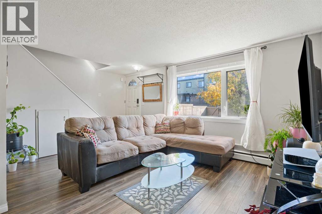 137, 3809 45 Street SW, Calgary, Alberta  T3E 3H4 - Photo 6 - A2300257