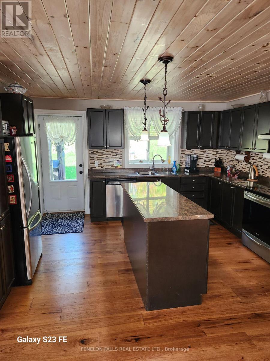 197 County Road 8 Road, Kawartha Lakes, Ontario K0M 1N0 - Photo 12 - X12459643