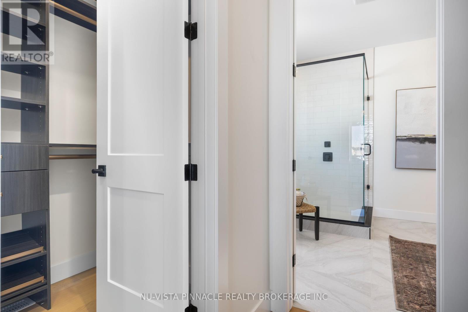 202 Harvest Lane, Thames Centre, Ontario  N0L 1G2 - Photo 22 - X12660874