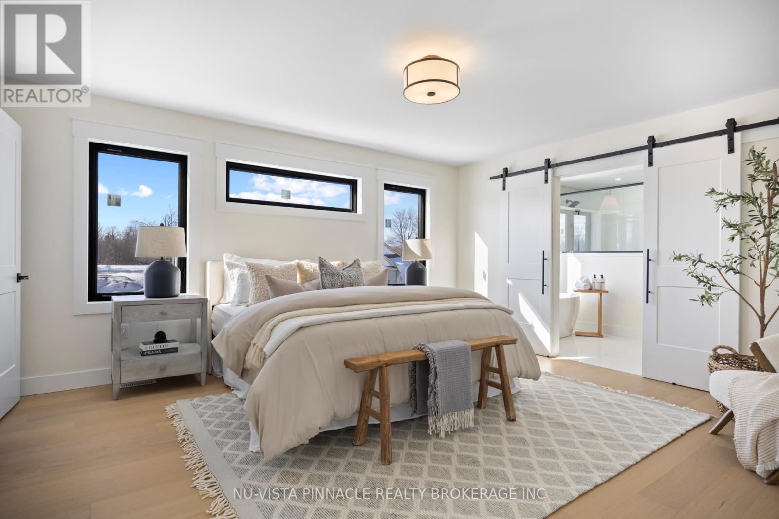 202 Harvest Lane, Thames Centre, Ontario  N0L 1G2 - Photo 31 - X12660874