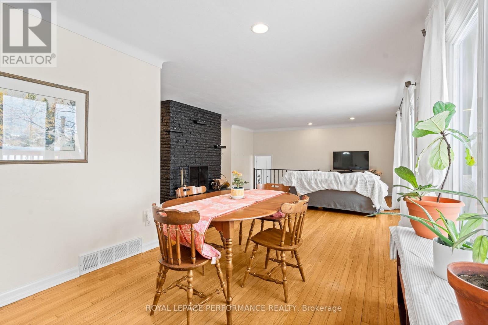 1430 Edgecliffe Avenue, Ottawa, Ontario  K1Z 8G1 - Photo 13 - X12867584