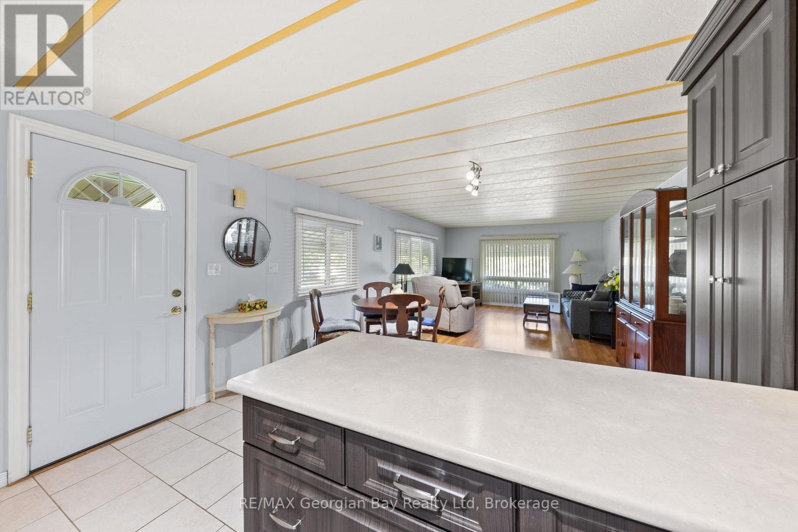 3 Lakeshore Road, Midland, Ontario  L4R 0B9 - Photo 12 - S12982026