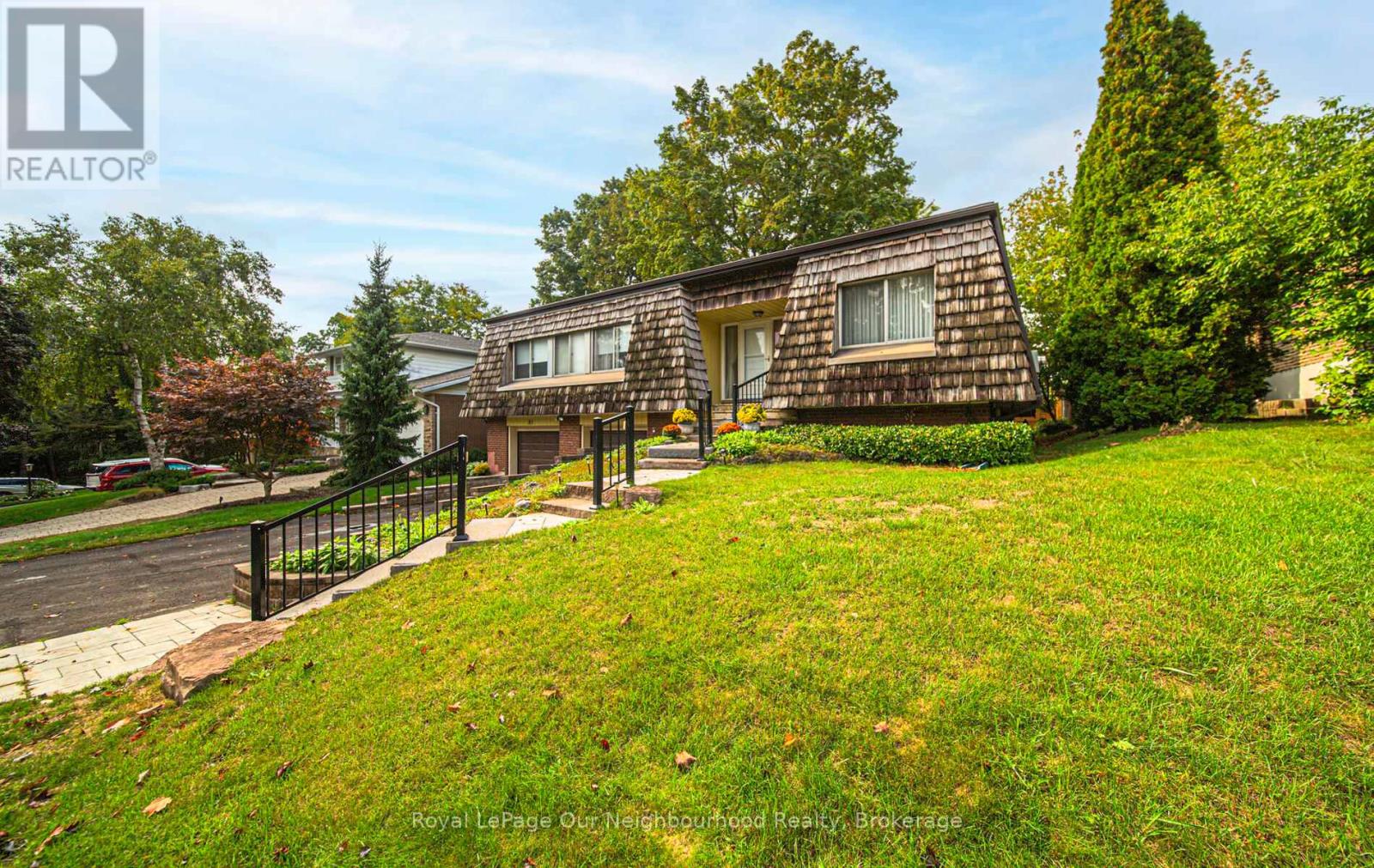 81 Marica Avenue, Oshawa, Ontario L1G 3G9 - Photo 4 - E12981966