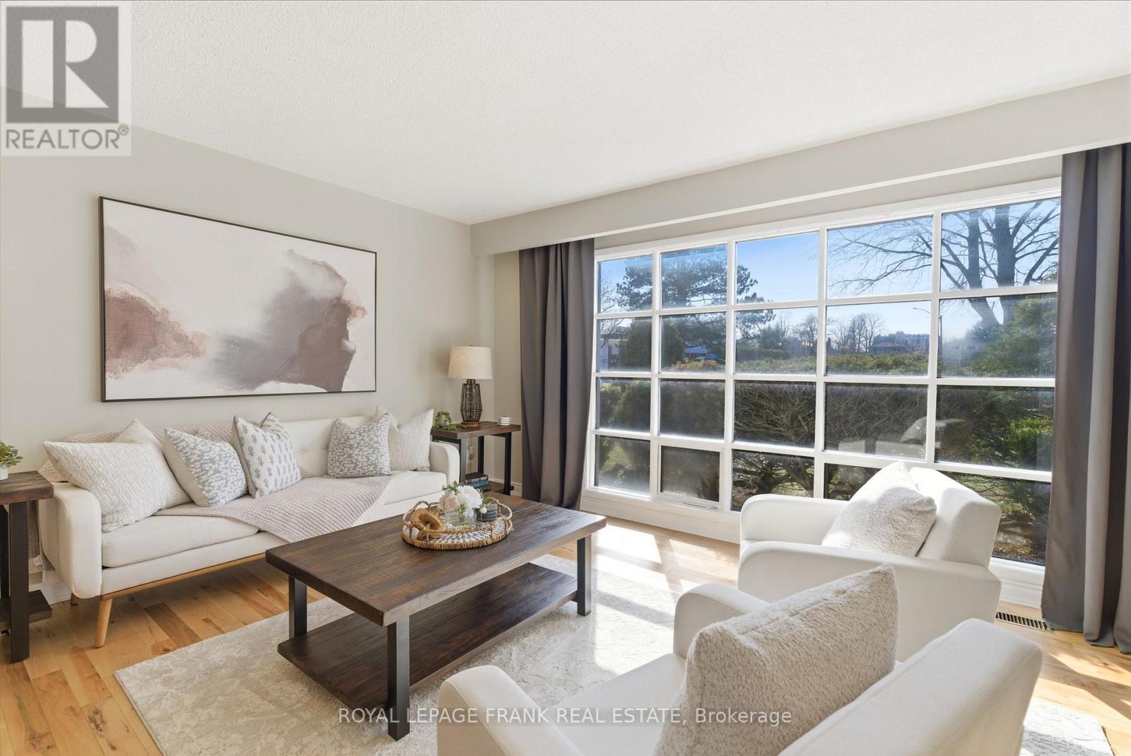 565 Charrington Avenue, Oshawa, Ontario L1G 7L7 - Photo 11 - E12982196