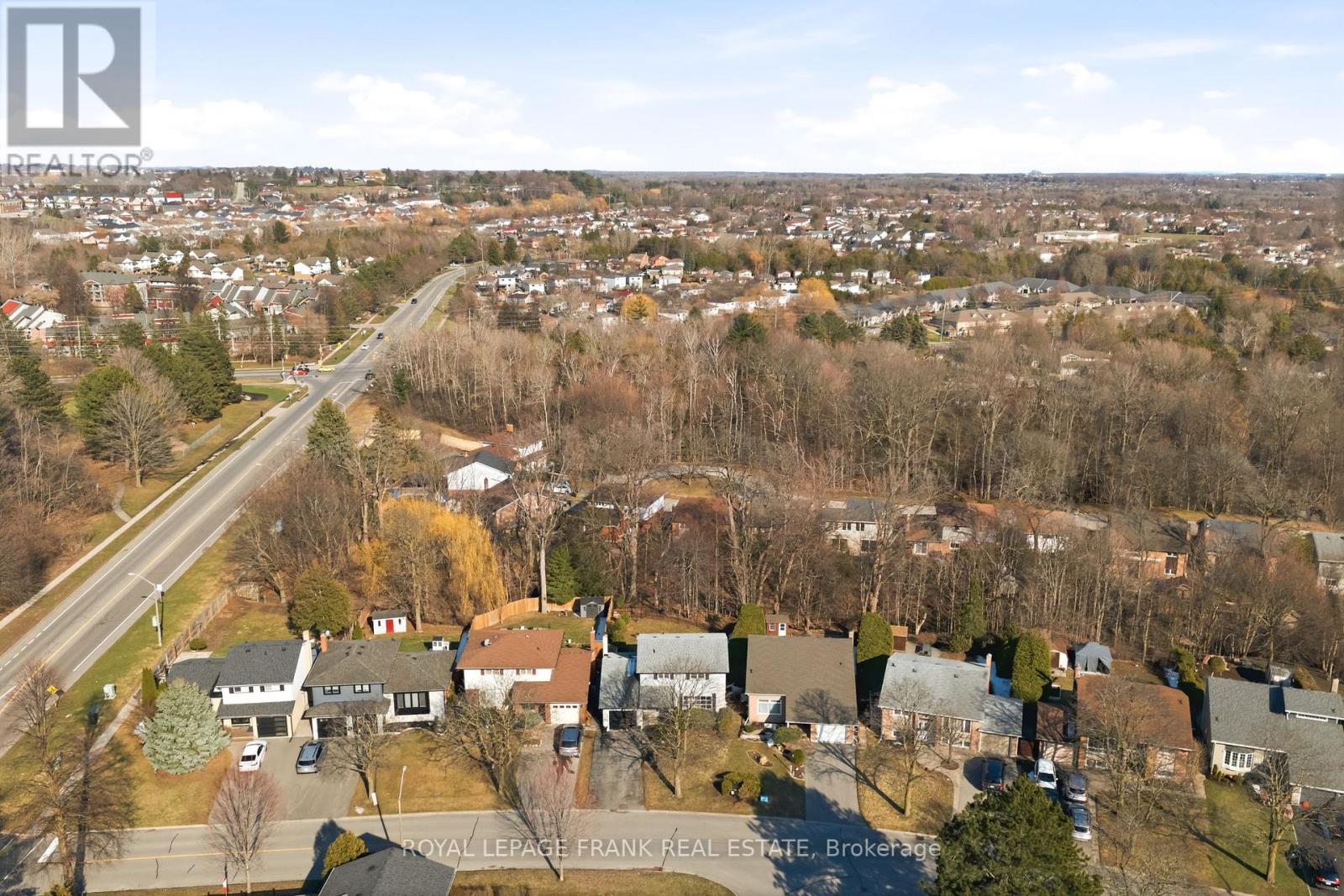 565 Charrington Avenue, Oshawa, Ontario L1G 7L7 - Photo 46 - E12982196