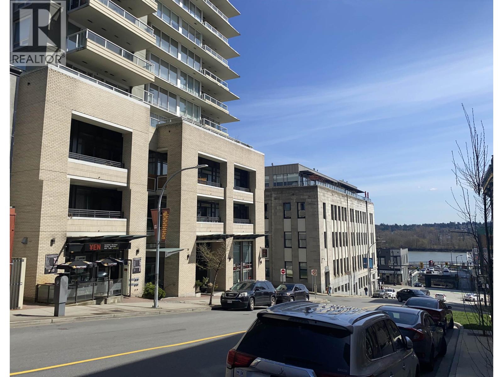 41 6th Street, New Westminster, British Columbia  V3L 2Z1 - Photo 4 - C8077709