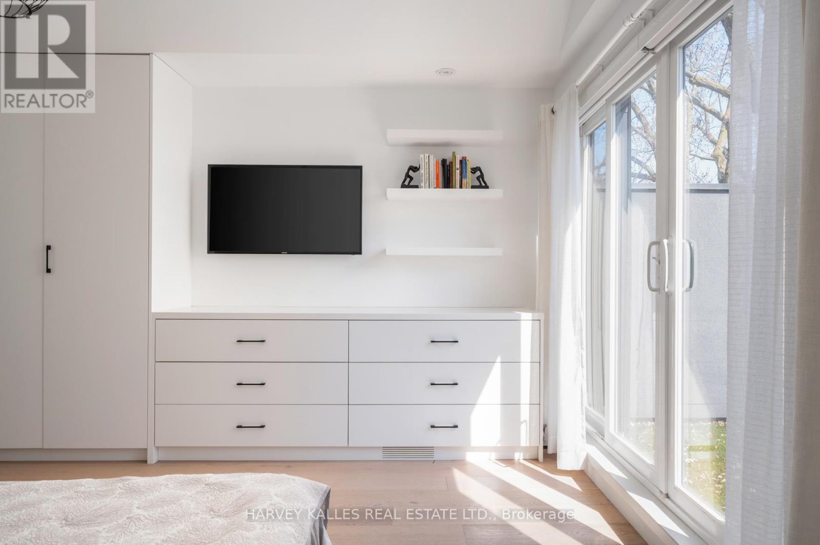 38 Alameda Avenue, Toronto, Ontario  M6C 3W2 - Photo 30 - C12981416