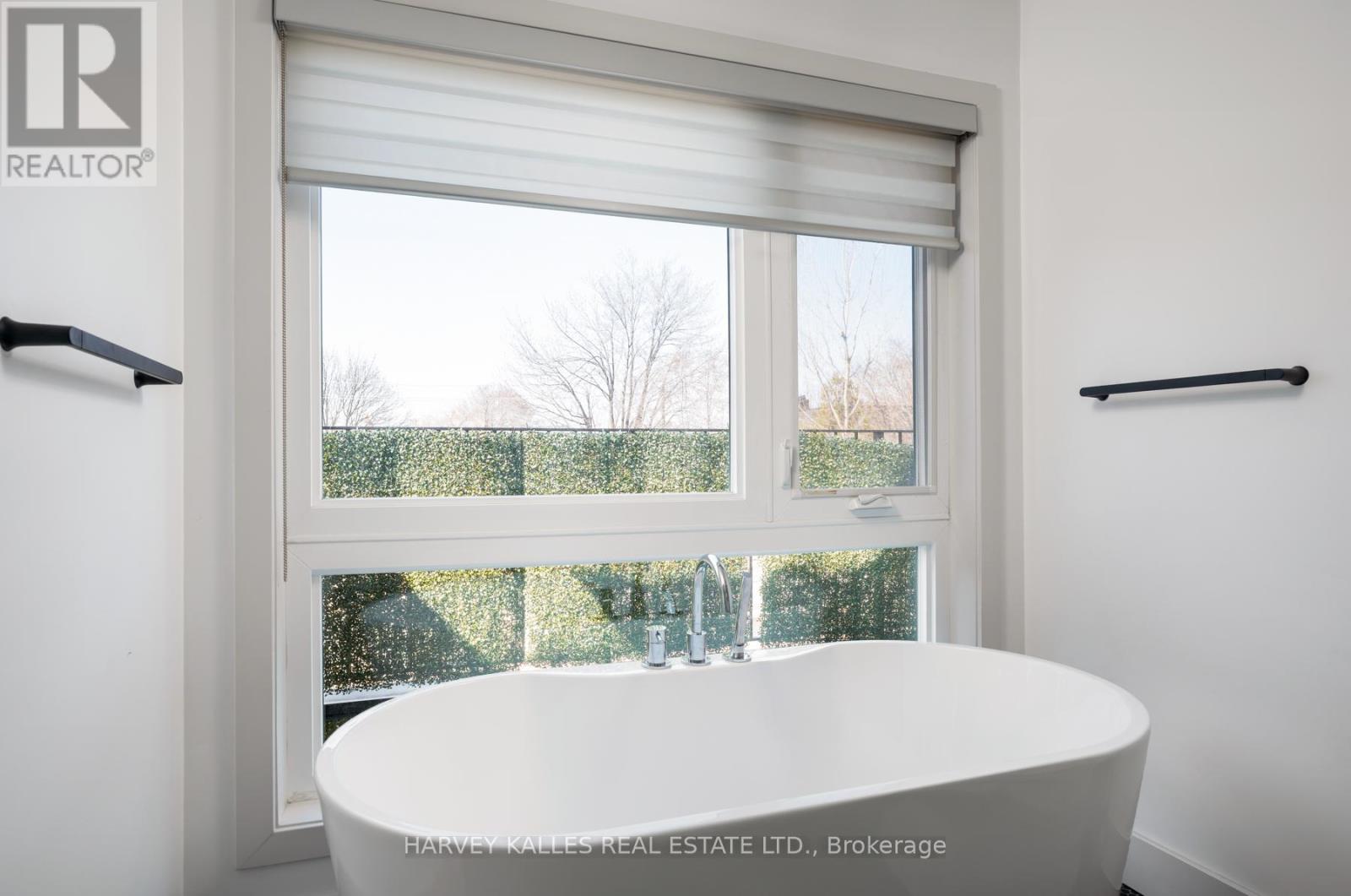 38 Alameda Avenue, Toronto, Ontario  M6C 3W2 - Photo 36 - C12981416