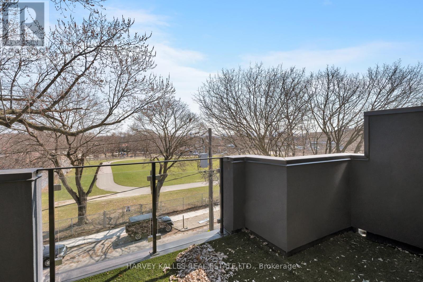 38 Alameda Avenue, Toronto, Ontario  M6C 3W2 - Photo 32 - C12981416