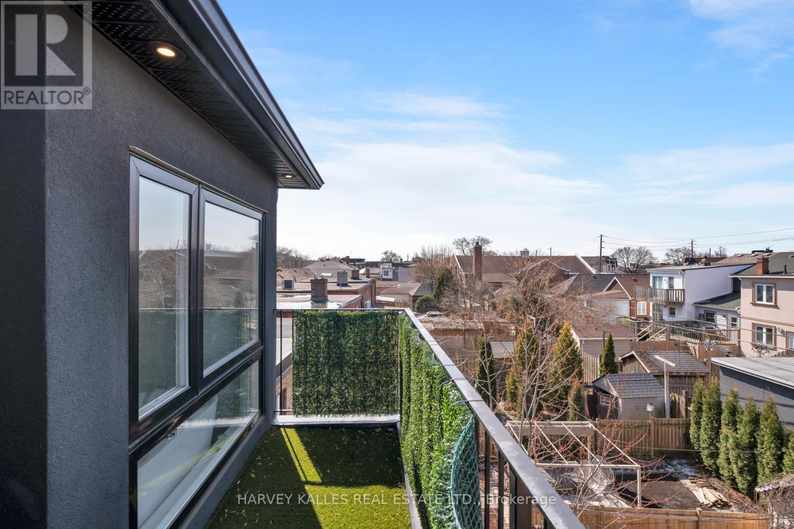 38 Alameda Avenue, Toronto, Ontario  M6C 3W2 - Photo 38 - C12981416