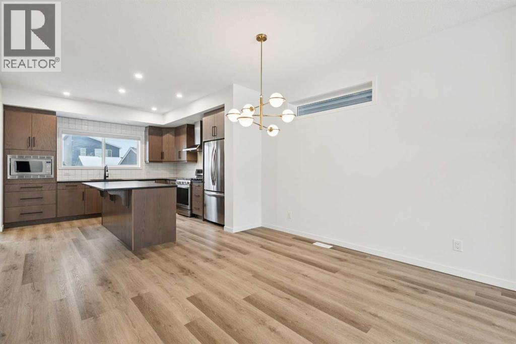 168 Belmont Villas Sw, Calgary, Alberta  T2W 4W7 - Photo 10 - A2280594