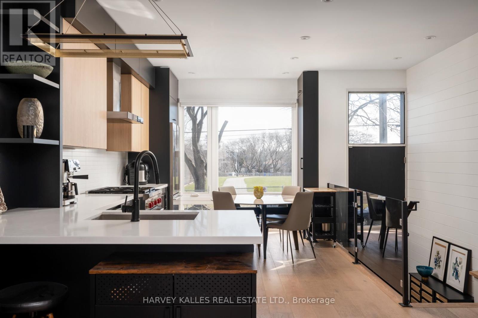 38 Alameda Avenue, Toronto, Ontario  M6C 3W2 - Photo 5 - C12981416