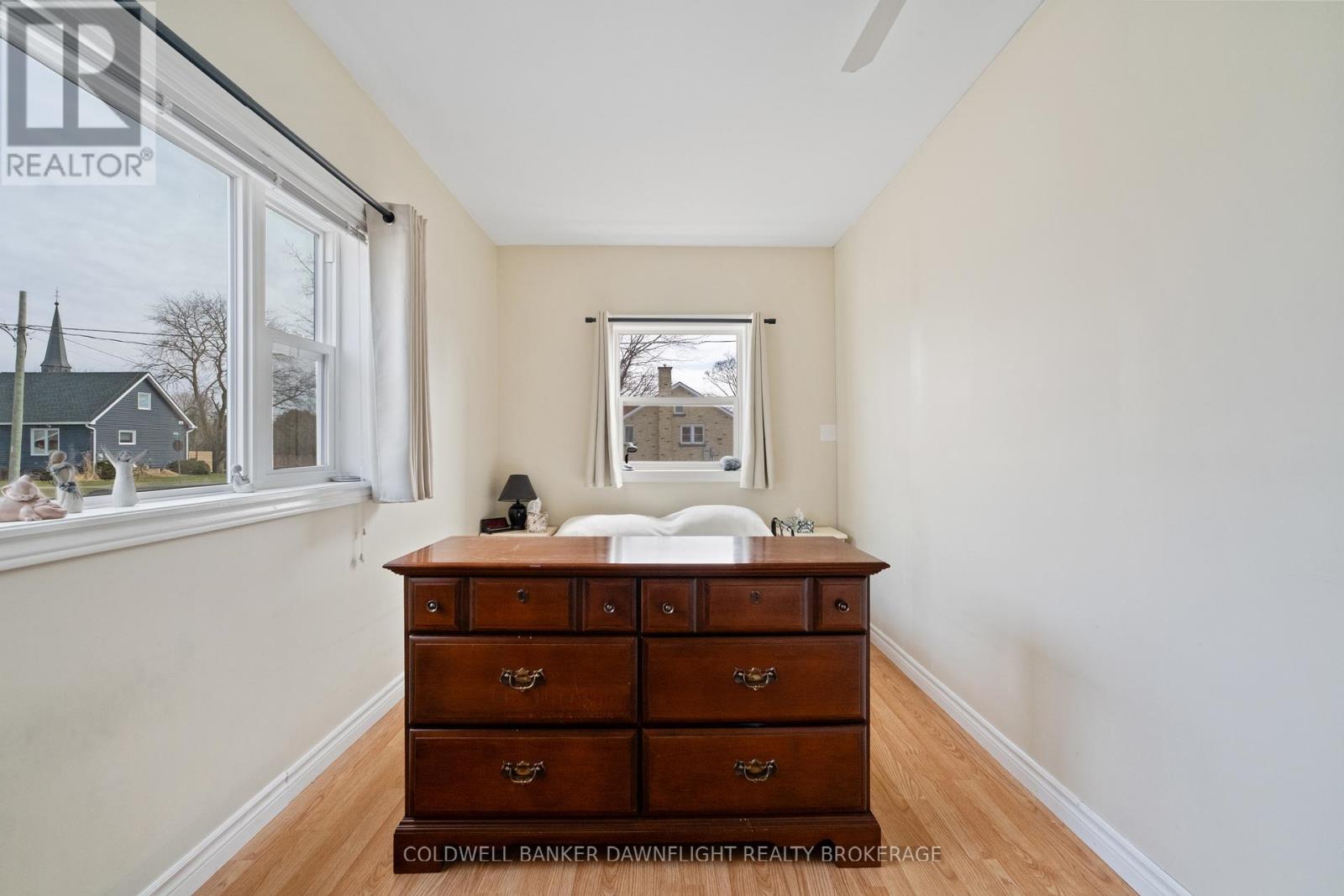 18 Bismark Street, Bluewater, Ontario  N0M 2T0 - Photo 11 - X12943006