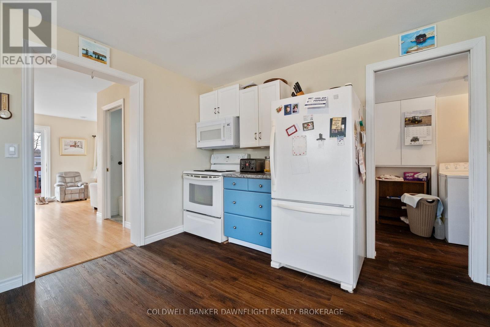 18 Bismark Street, Bluewater, Ontario  N0M 2T0 - Photo 17 - X12943006