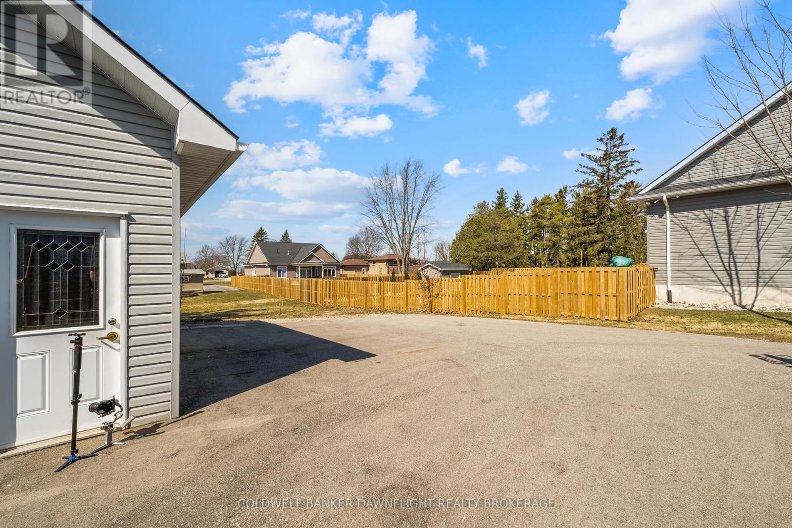 18 Bismark Street, Bluewater, Ontario  N0M 2T0 - Photo 31 - X12943006
