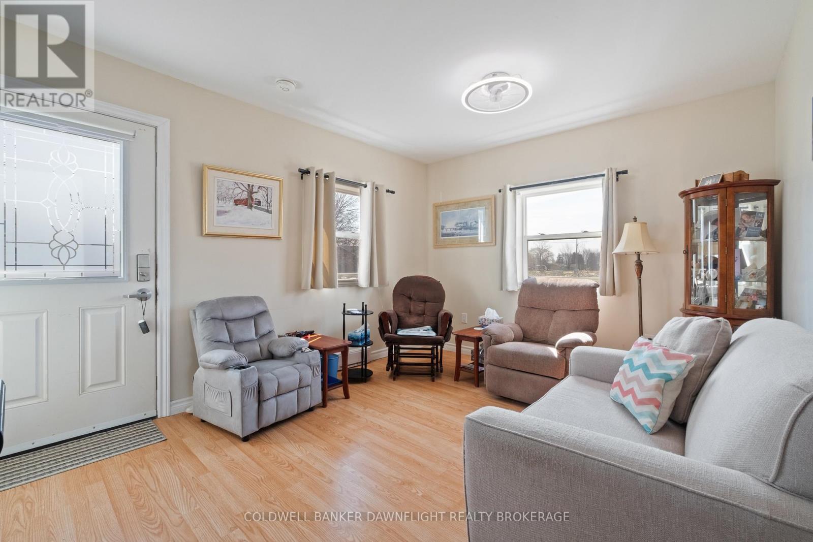 18 Bismark Street, Bluewater, Ontario  N0M 2T0 - Photo 6 - X12943006