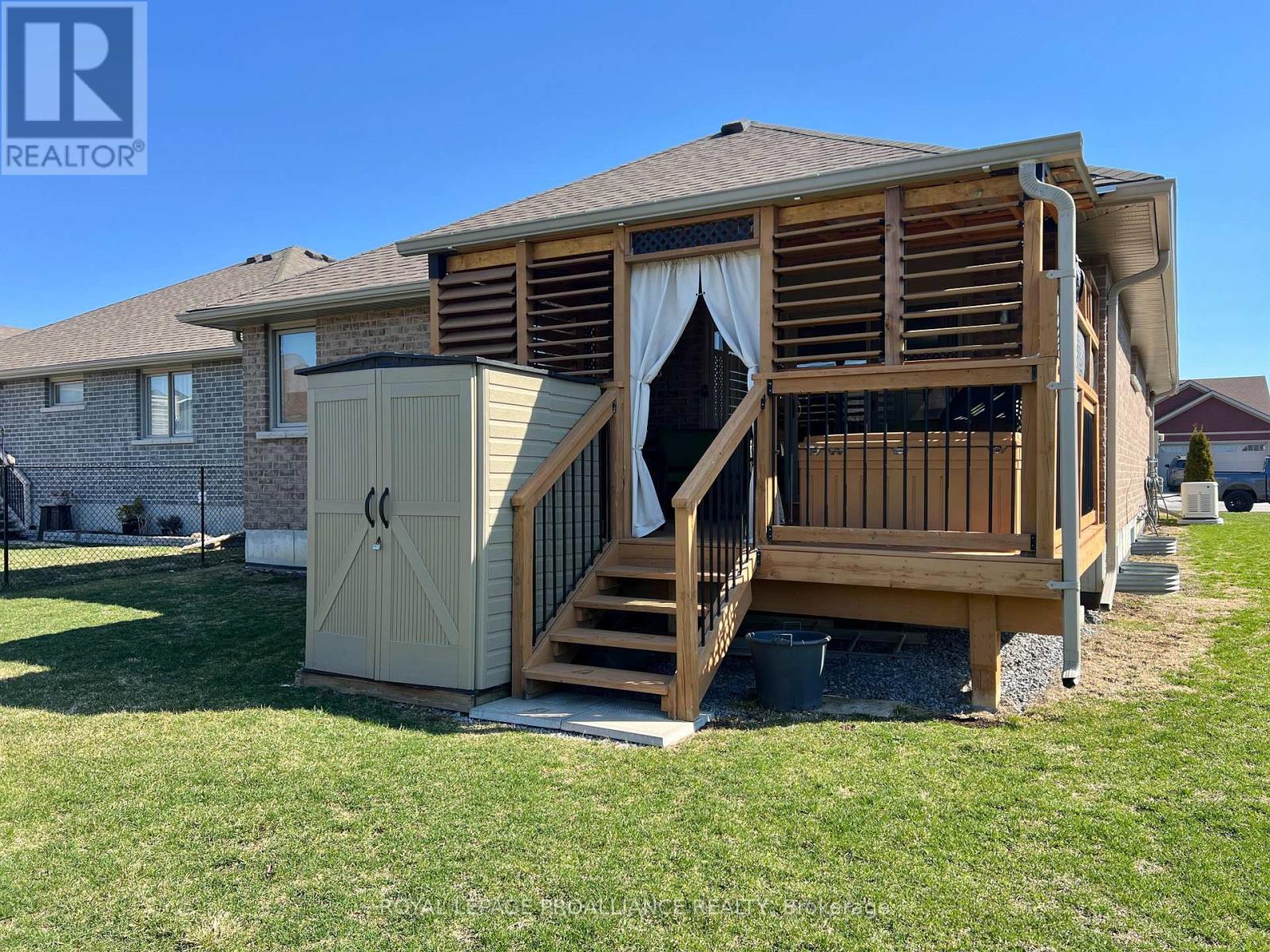 38 Mercedes Drive, Belleville, Ontario  K8N 0B7 - Photo 23 - X12981938