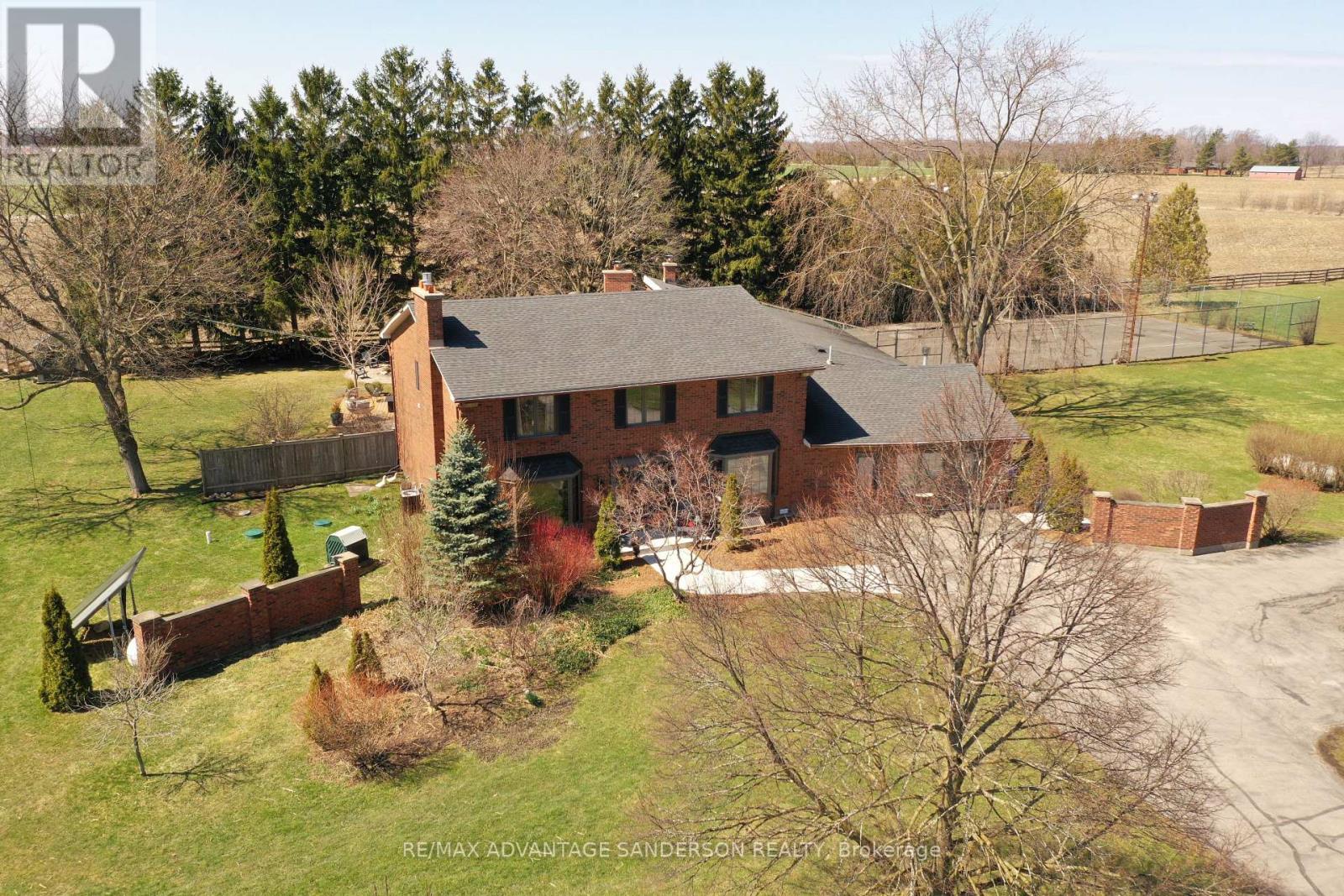 21727 VANNECK ROAD, Middlesex Centre, Ontario
