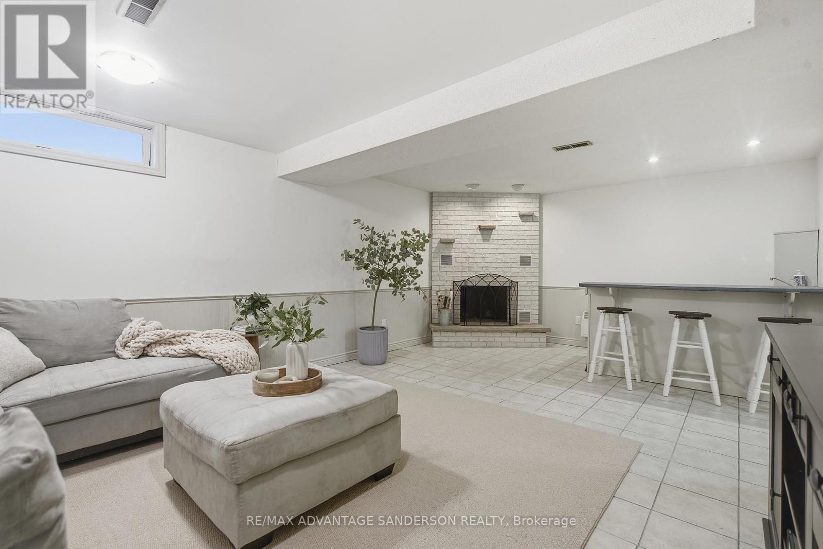 21727 Vanneck Road, Middlesex Centre, Ontario  N0L 1R0 - Photo 41 - X12982216