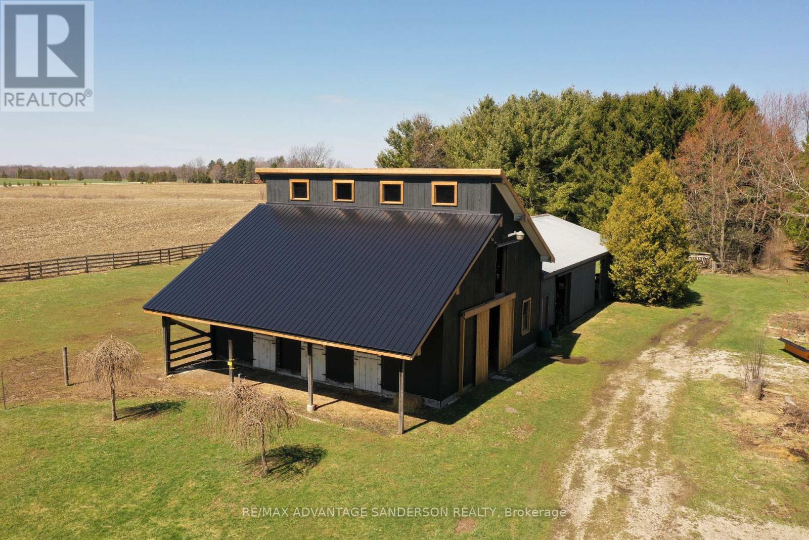 21727 Vanneck Road, Middlesex Centre, Ontario  N0L 1R0 - Photo 7 - X12982216