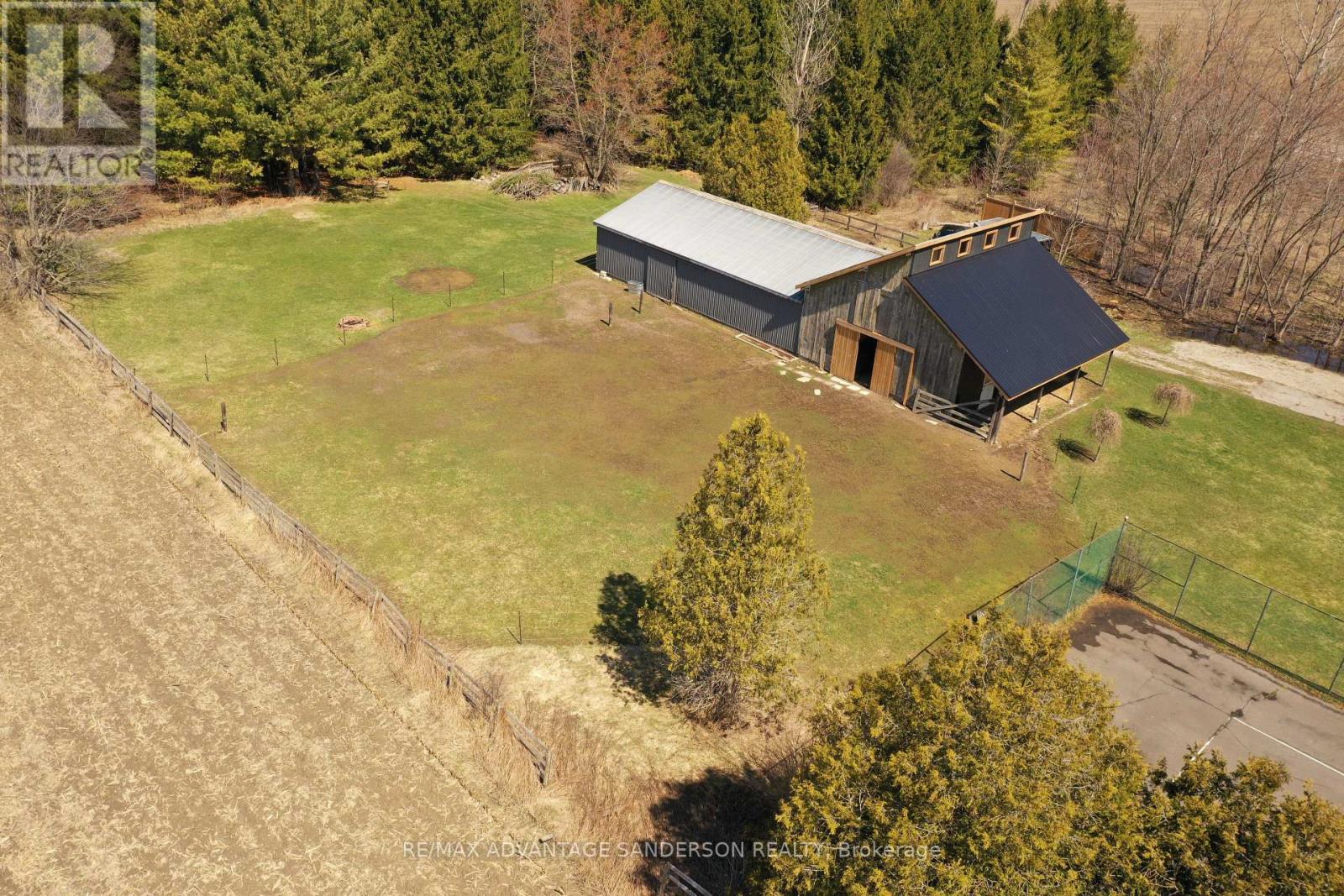 21727 Vanneck Road, Middlesex Centre, Ontario  N0L 1R0 - Photo 8 - X12982216