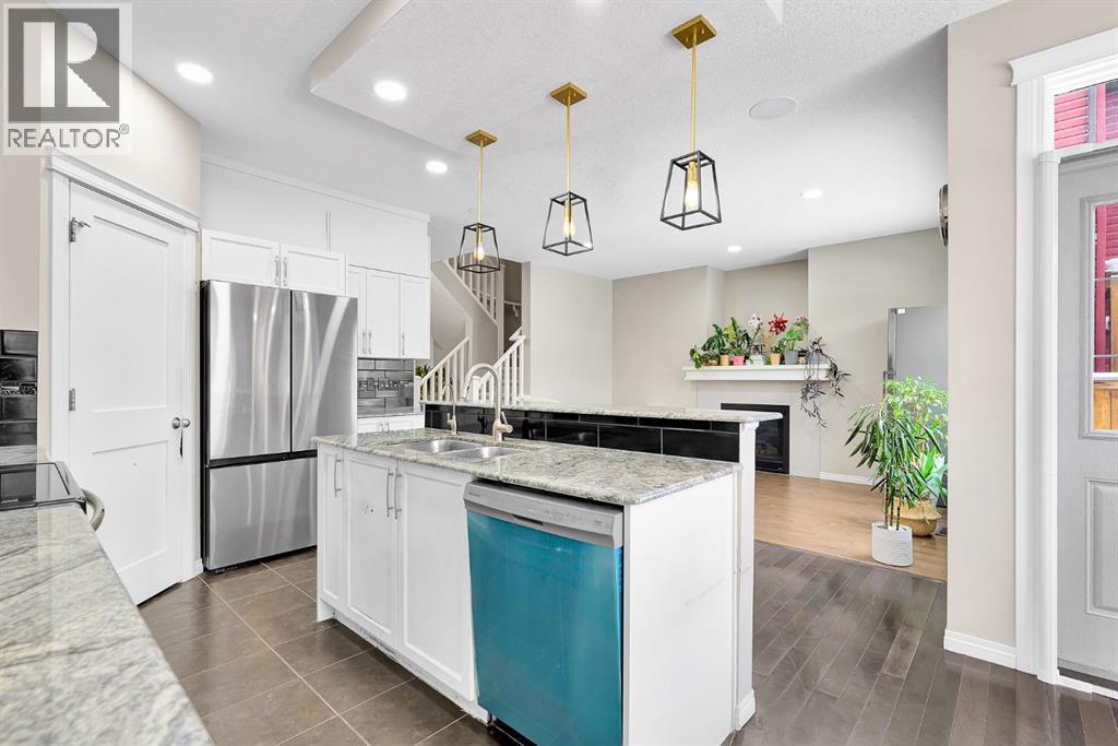 177 Cougar Ridge Close Sw, Calgary, Alberta T3H 0V4 - Photo 12 - A2292847