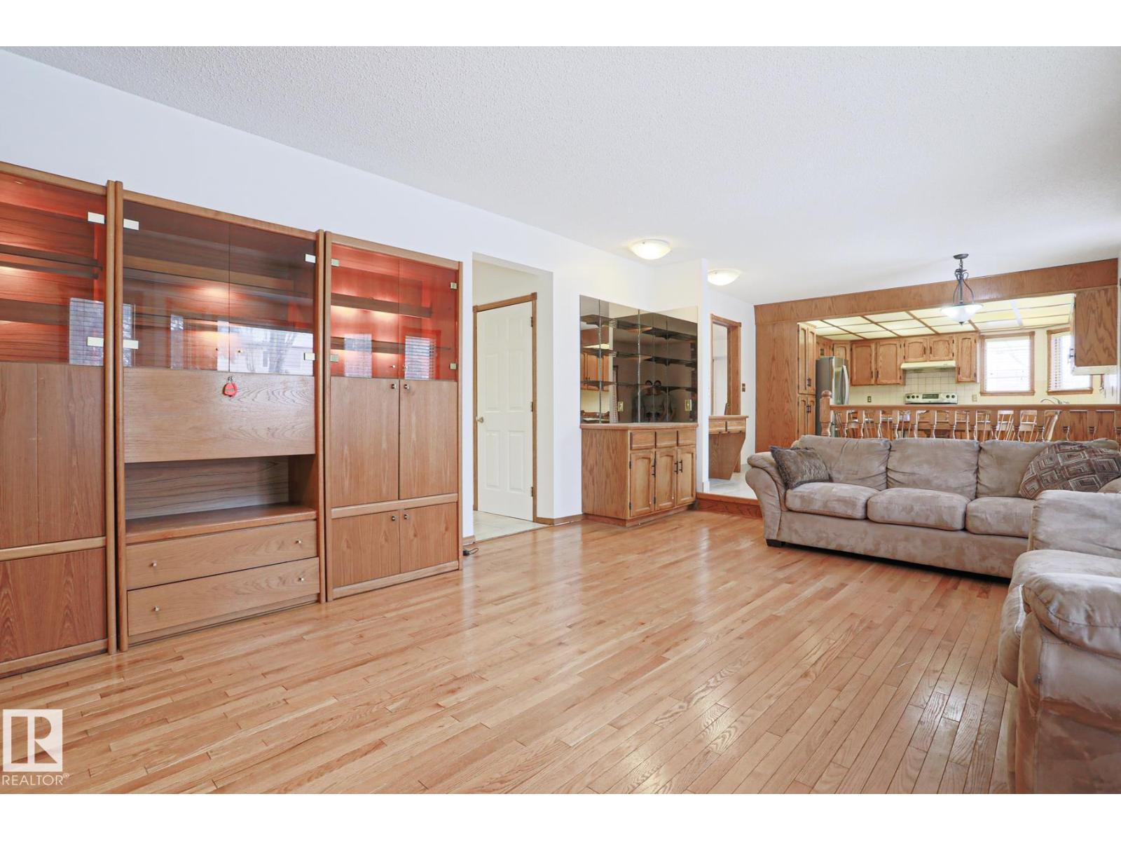 507 Burton Cl Nw, Edmonton, Alberta  T6R 2B2 - Photo 19 - E4481608