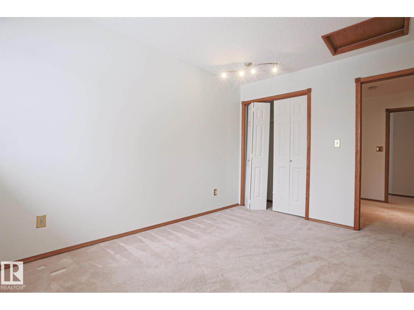 507 Burton Cl Nw, Edmonton, Alberta  T6R 2B2 - Photo 34 - E4481608